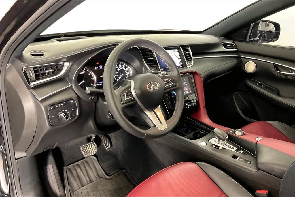 Used 2023 INFINITI QX55 Sensory w/ Lighting Package AWD/4WD image 17