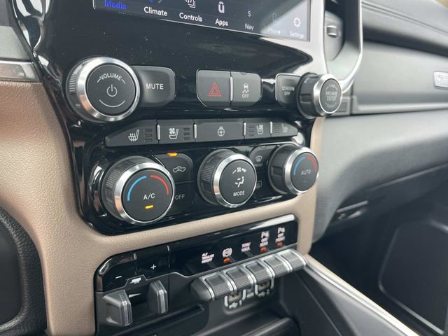Used 2019 RAM 3500 Laramie AWD/4WD image 43
