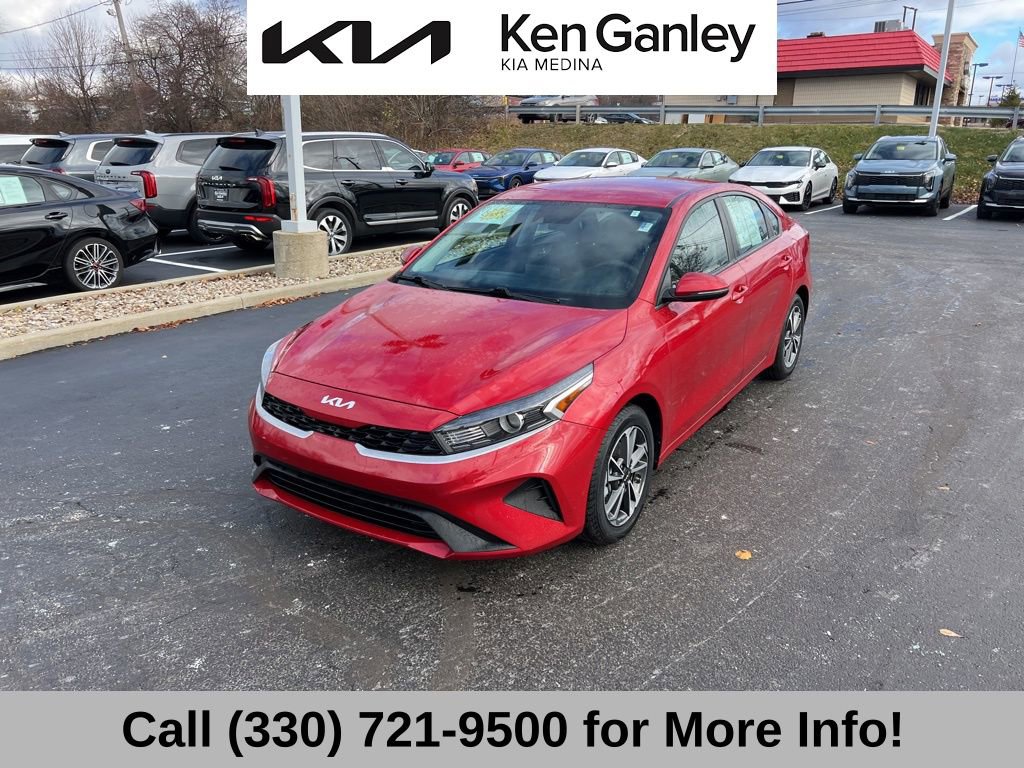 Certified 2023 Kia Forte LXS w/ LXS Technology Package image 3