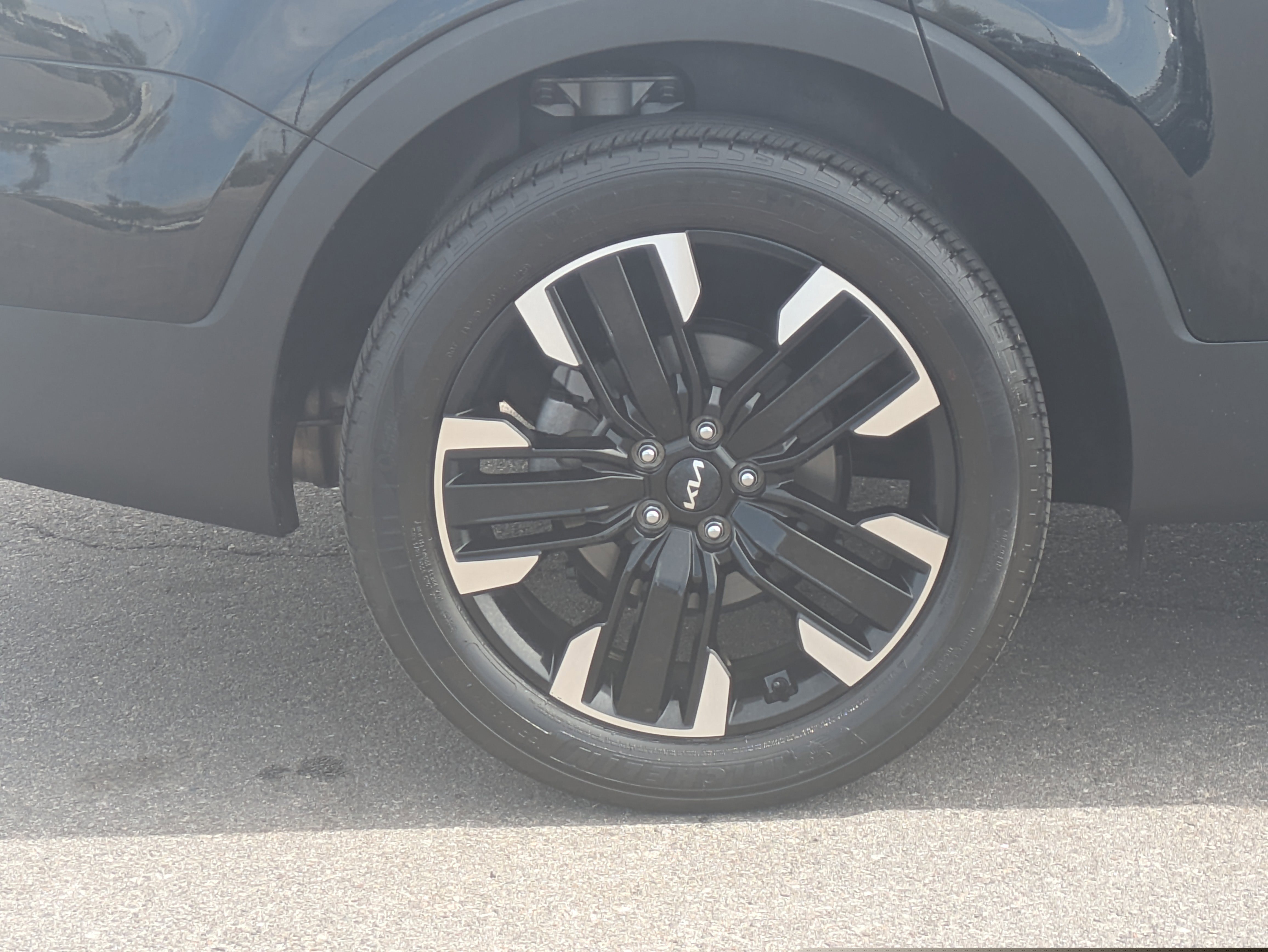 Used 2023 Kia Telluride SX Prestige AWD/4WD image 9