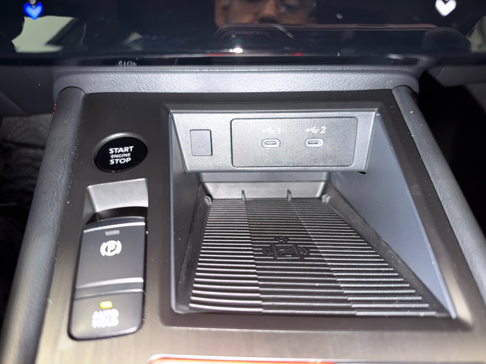 Used 2026 Nissan Kicks SR FWD image 39