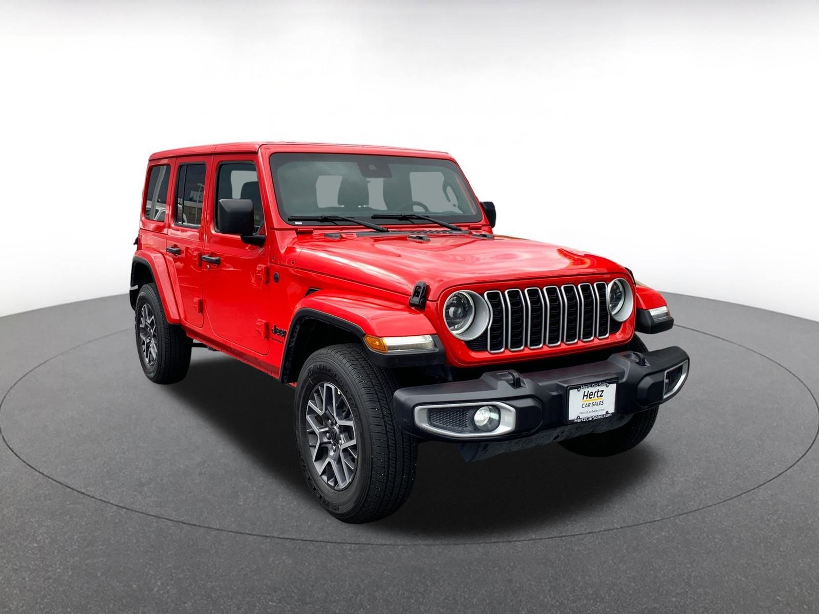 Used 2025 Jeep Wrangler Sahara image 1