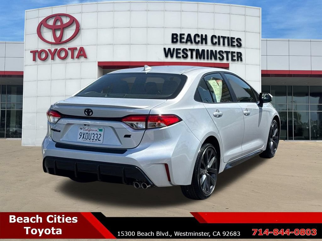 Certified 2026 Toyota Corolla SE w/ SE Package FWD image 12
