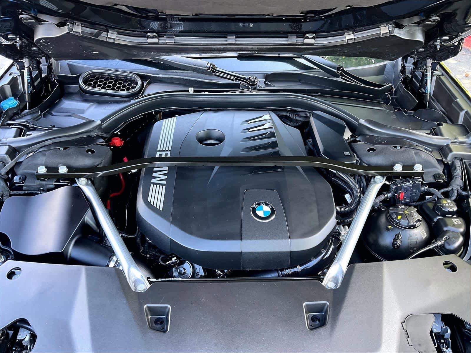 Certified 2023 BMW 740i RWD image 33