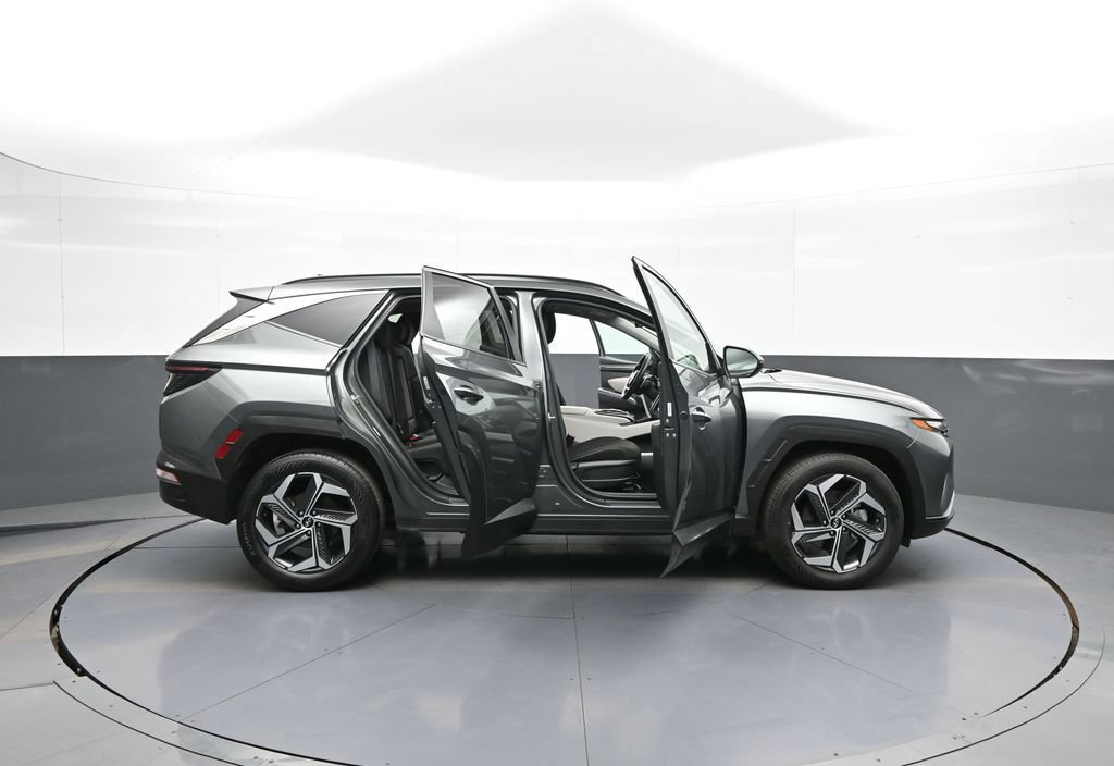 Certified 2022 Hyundai Tucson SEL AWD/4WD image 42
