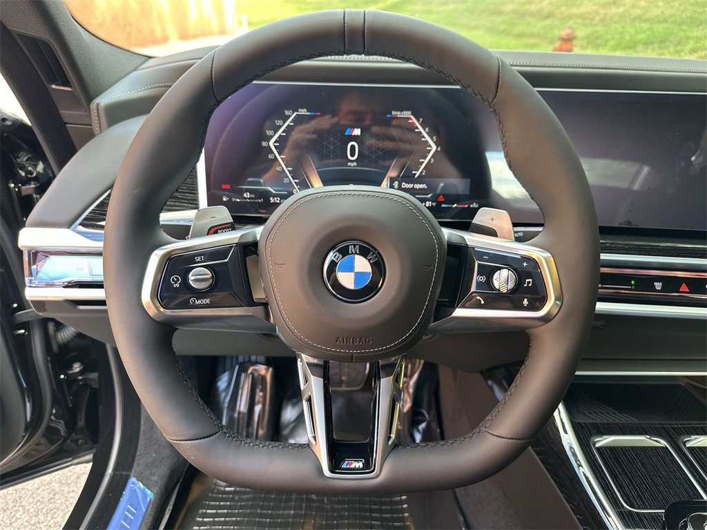 New 2026 BMW 740i xDrive image 15