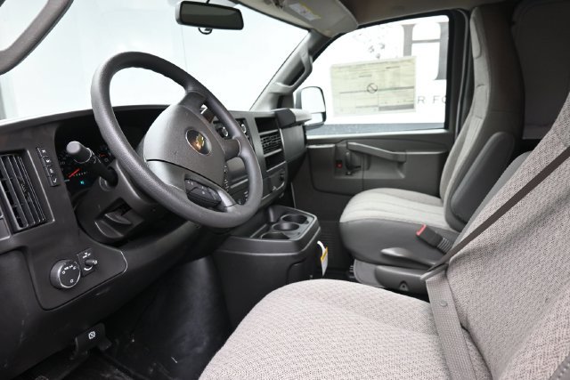 New 2027 Chevrolet Express 2500 w/ Driver Convenience Package RWD image 8