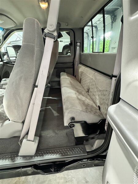 Used 1999 Ford F250 XLT AWD/4WD image 11