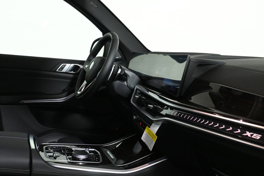 New 2026 BMW X5 xDrive50e AWD/4WD image 34
