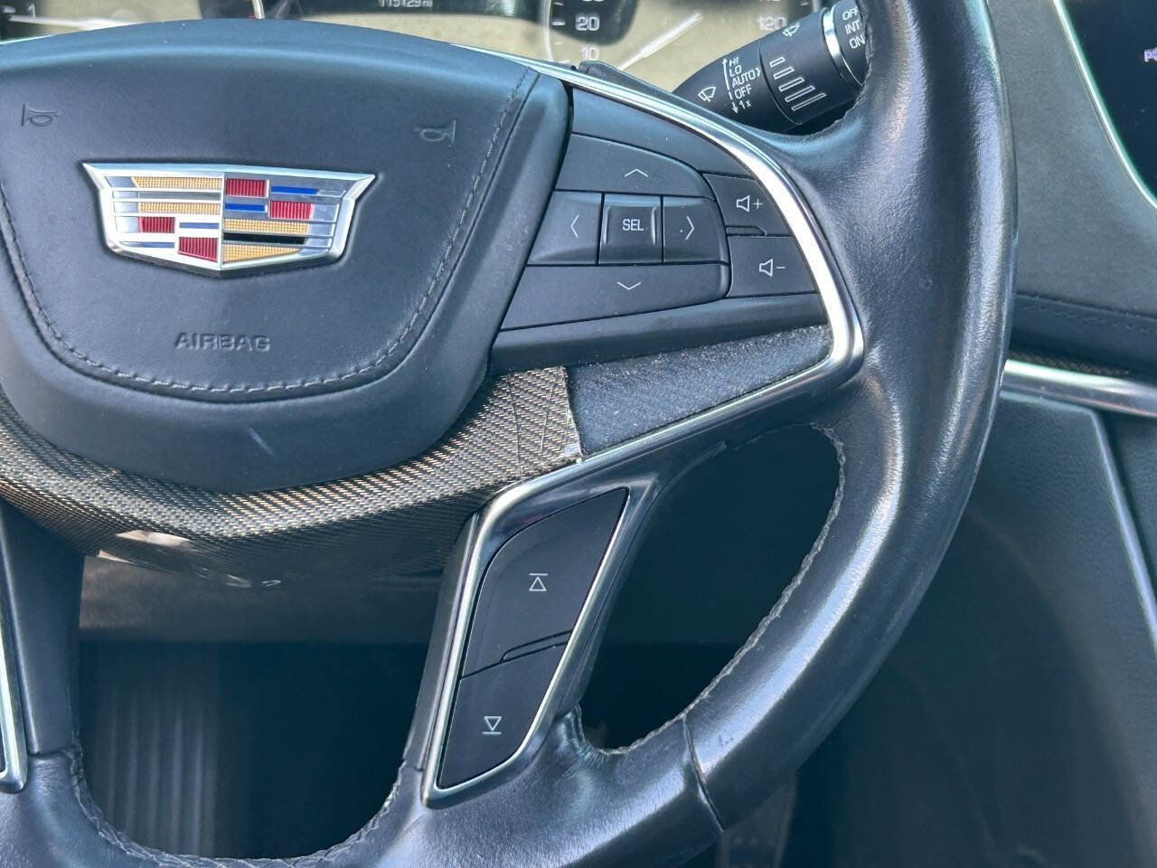 Used 2018 Cadillac XT5 Platinum w/ Driver Assist Package AWD/4WD image 22