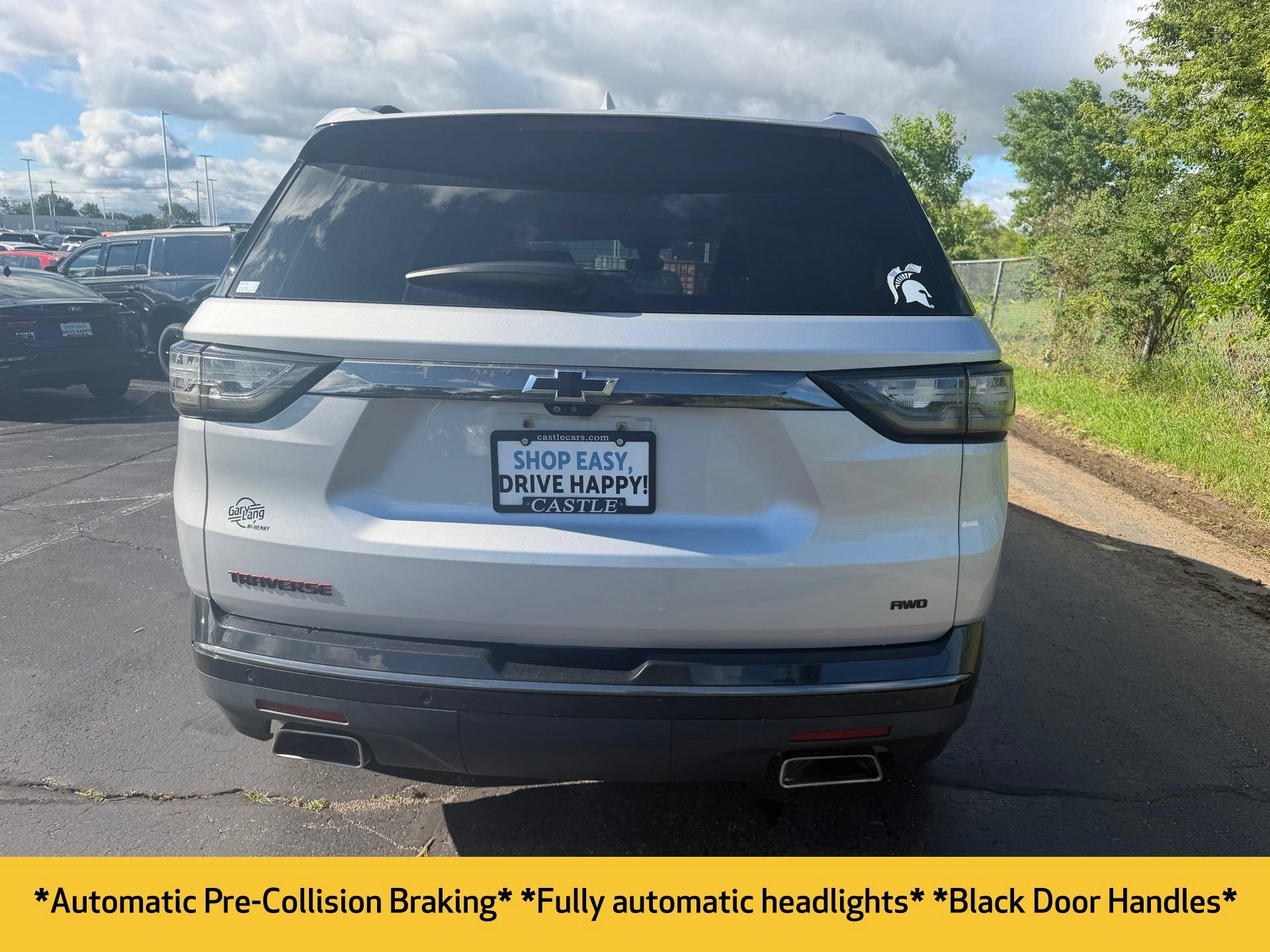 Used 2020 Chevrolet Traverse Premier w/ Redline Edition AWD/4WD image 9