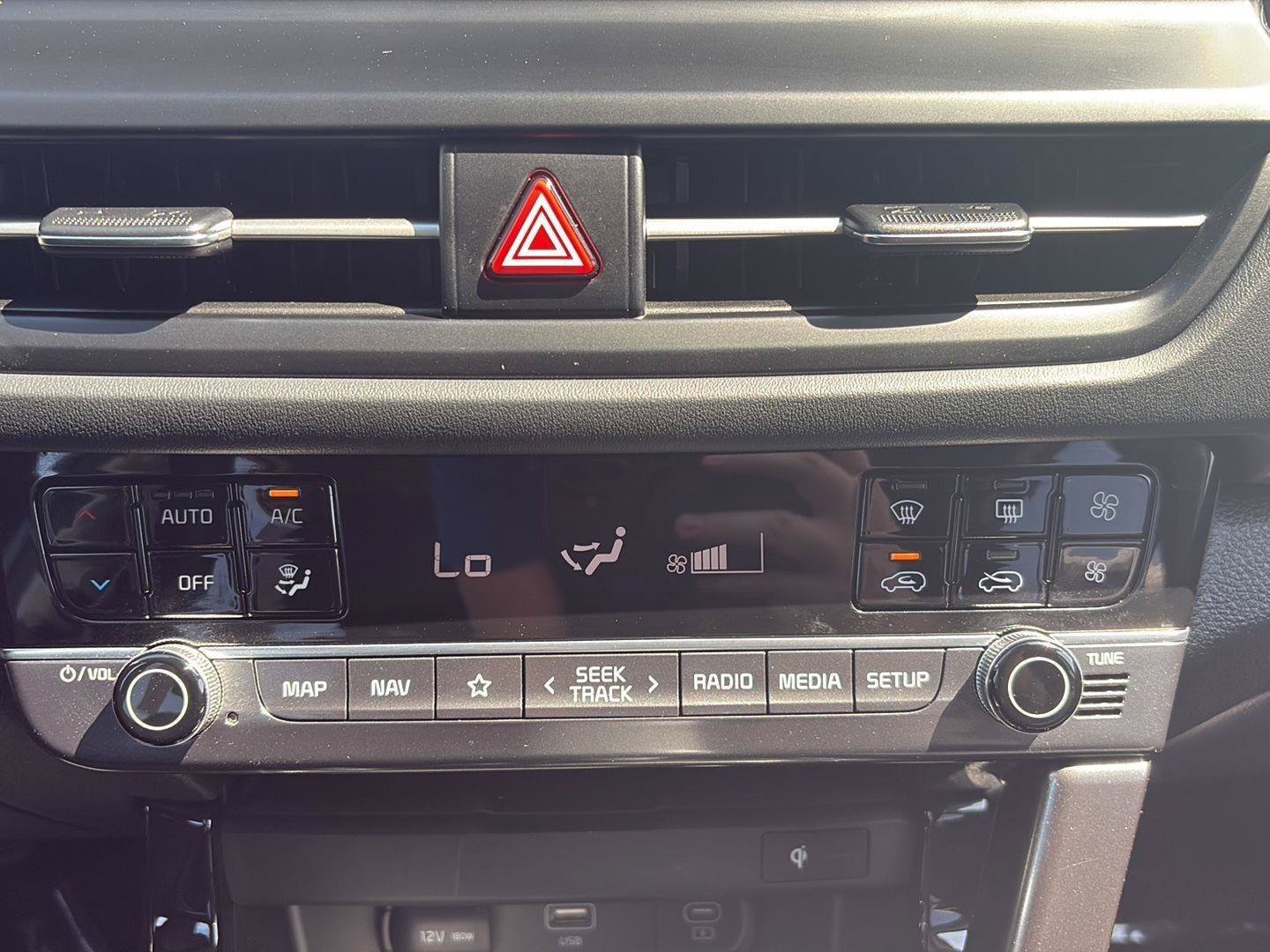 Used 2024 Kia Seltos SX AWD/4WD image 24