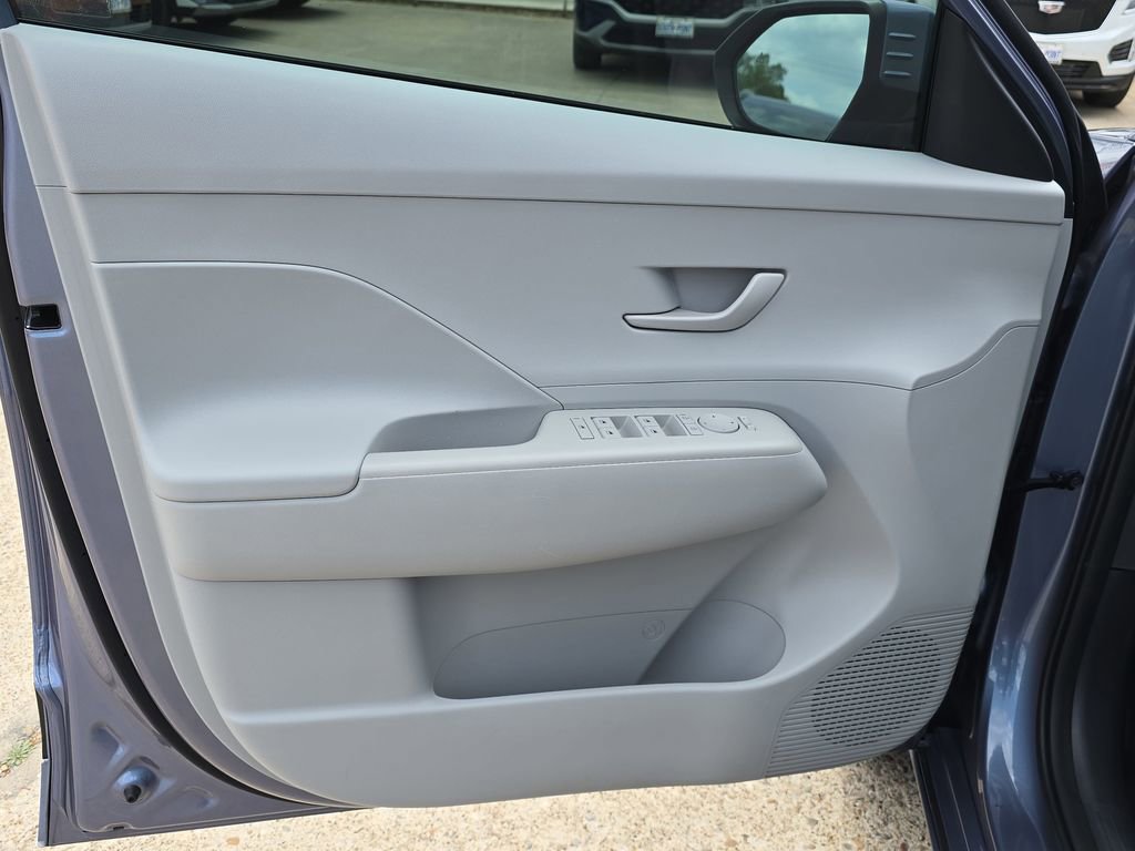 Certified 2024 Hyundai Kona SEL image 25