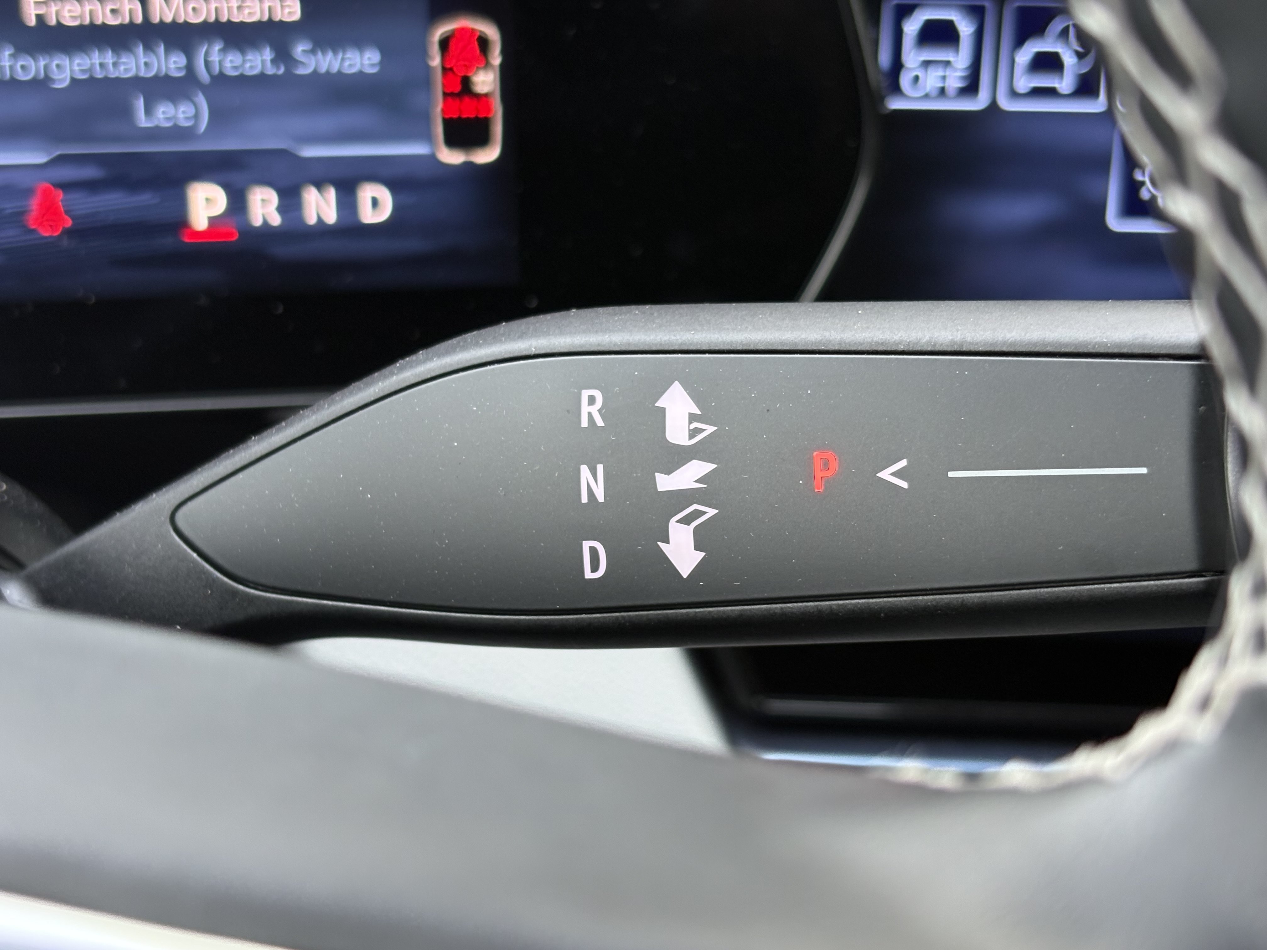 Used 2024 Chevrolet Equinox EV LT FWD image 19