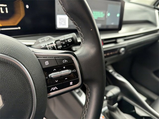 Used 2024 Kia Sorento S image 19