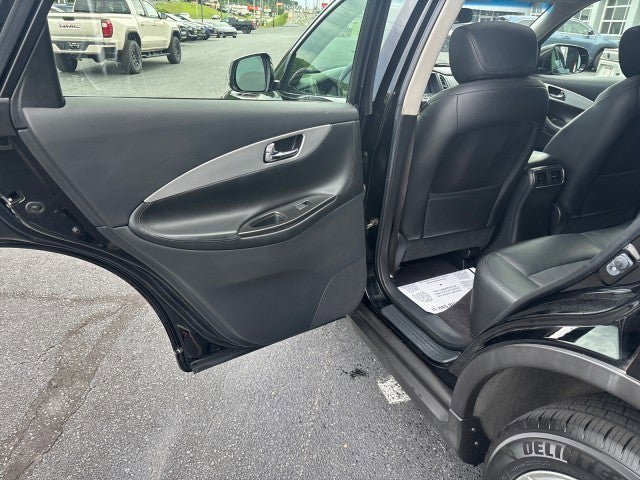 Used 2017 INFINITI QX50 AWD image 30
