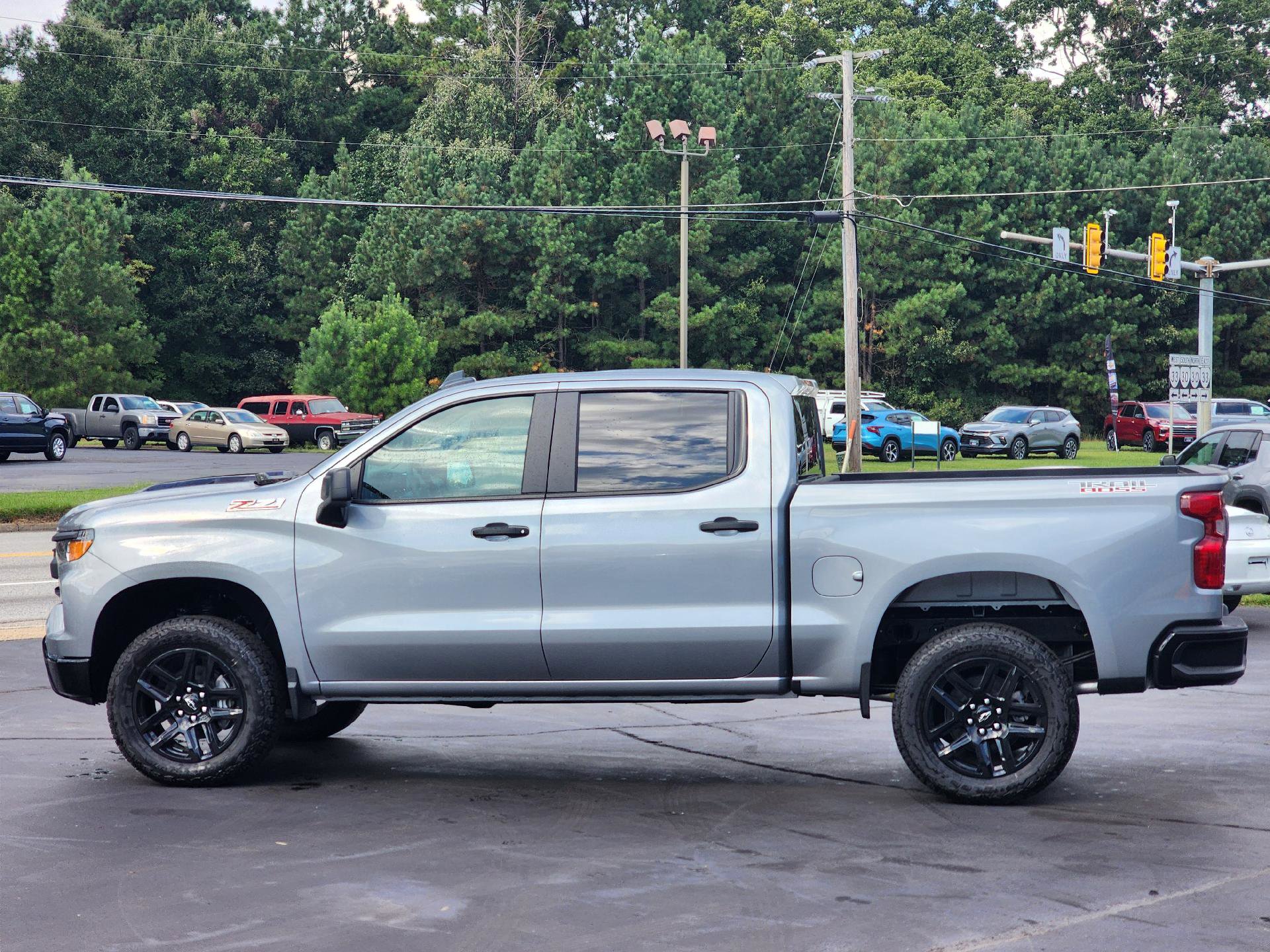 New 2026 Chevrolet Silverado 1500 Custom Trail Boss image 1