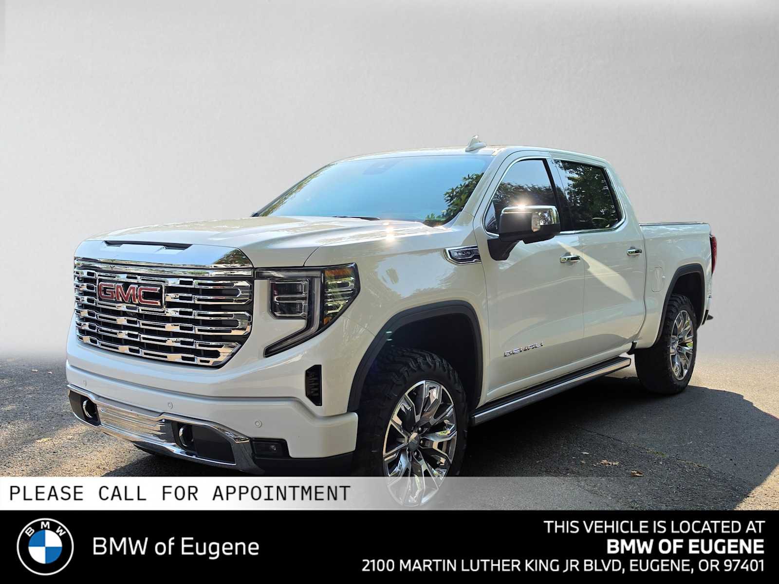 Used 2023 GMC Sierra 1500 Denali w/ Denali Reserve Package AWD/4WD image 7