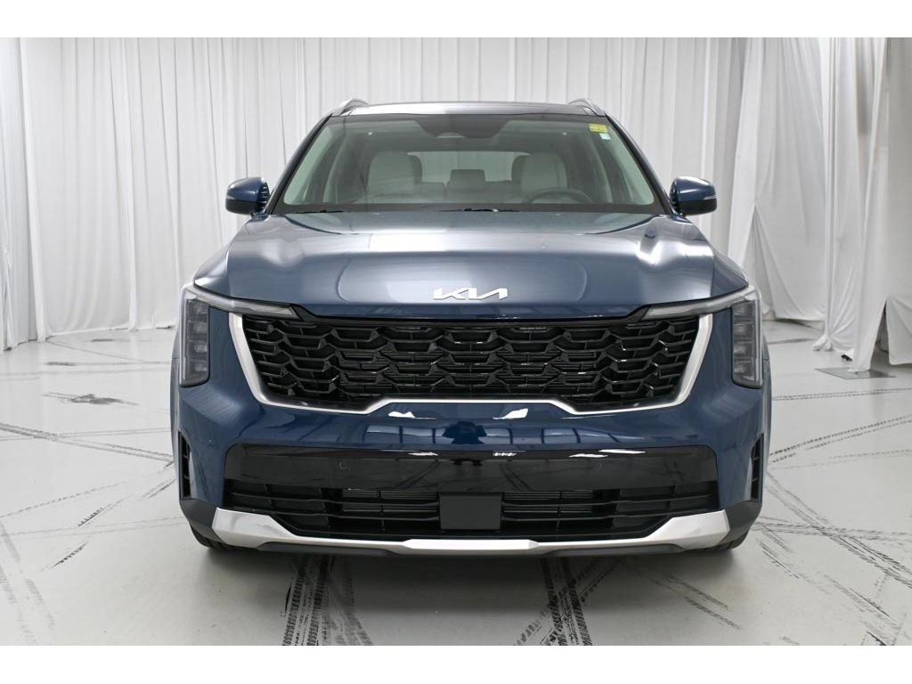 New 2026 Kia Sorento S w/ S Panoramic Sunroof Package FWD image 2