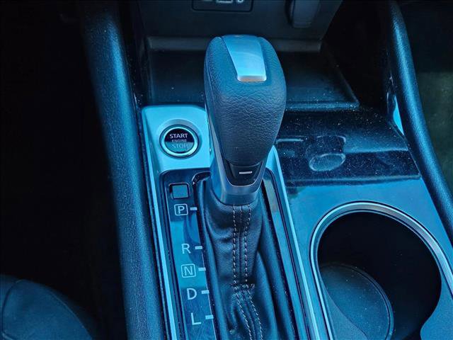 Used 2024 Nissan Altima 2.5 SV image 12