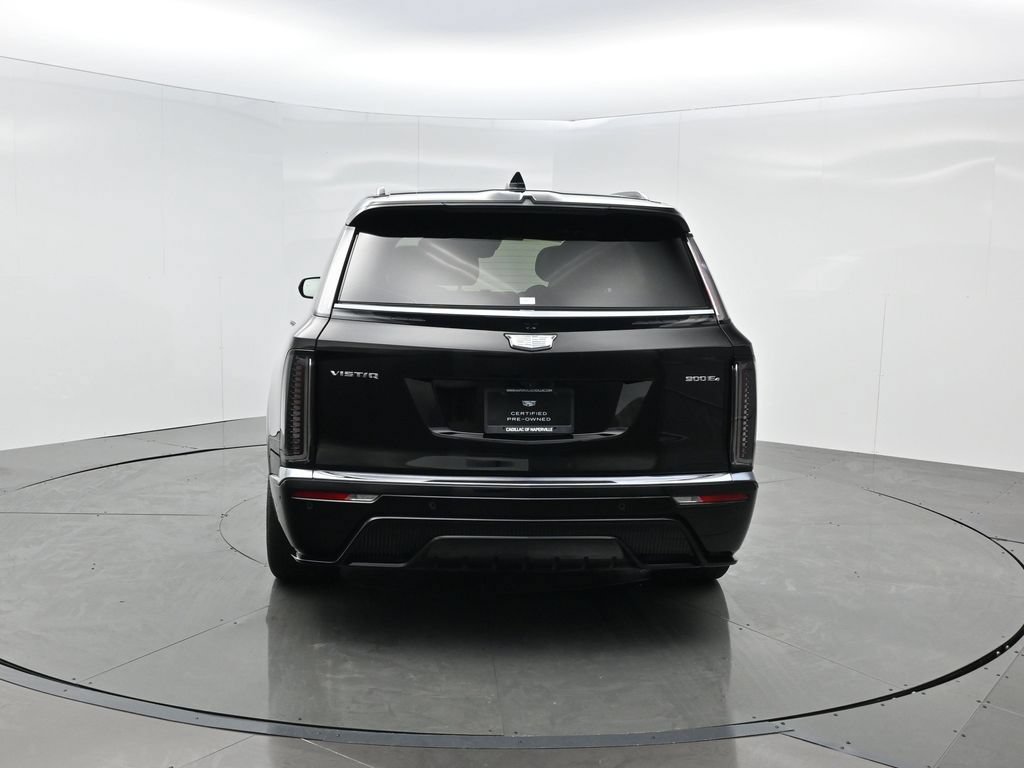 Certified 2026 Cadillac Vistiq Platinum w/ LPO, Floor Liner Package AWD/4WD image 5