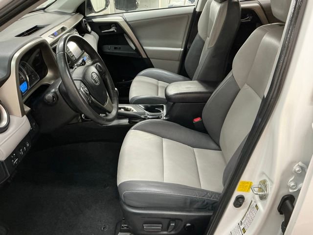 Used 2013 Toyota RAV4 Limited AWD/4WD image 13