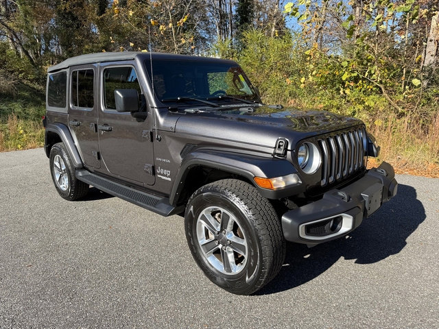 Used 2022 Jeep Wrangler Unlimited Sahara w/ Cold Weather Group image 4