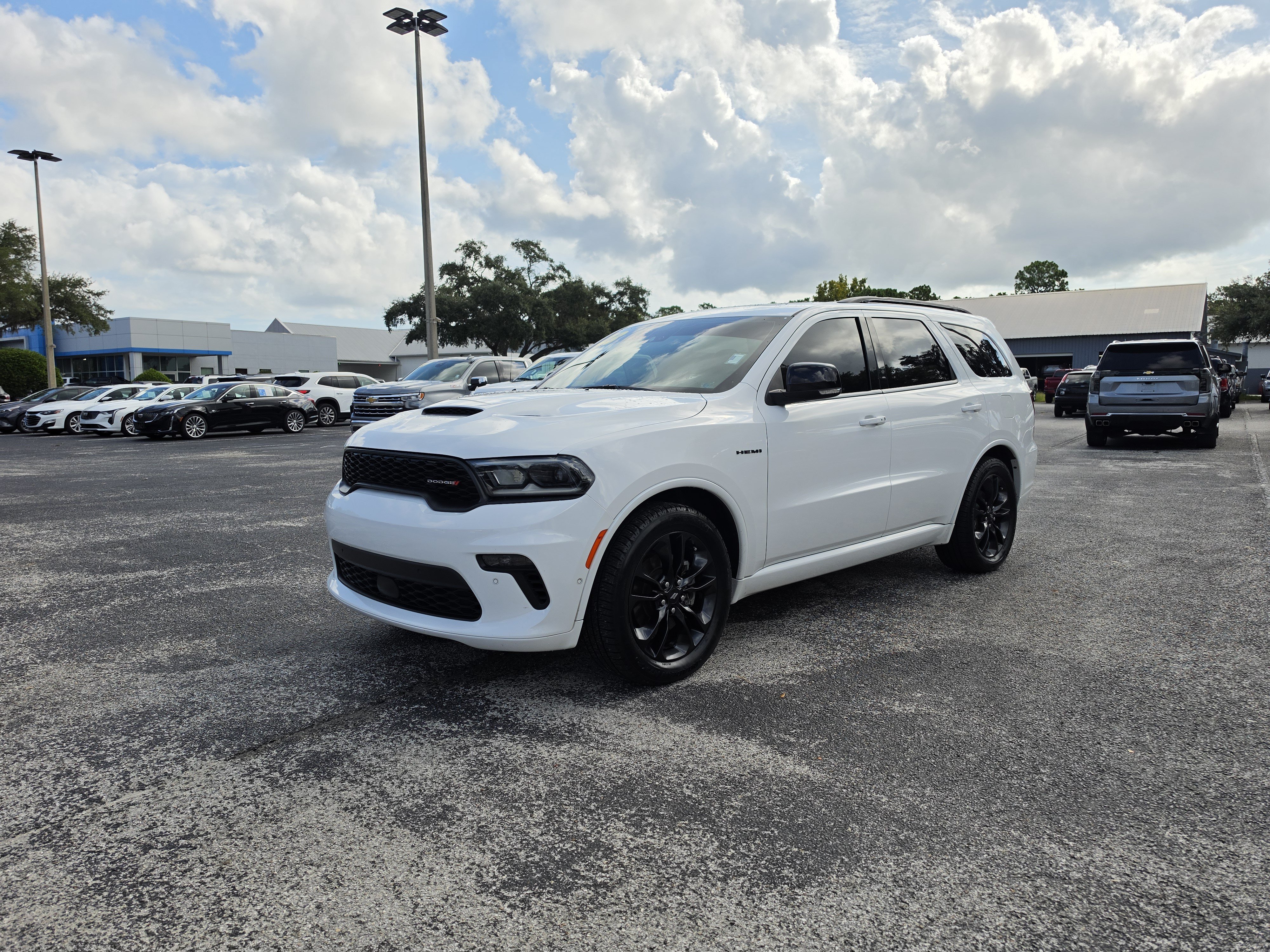 Used 2023 Dodge Durango R/T RWD image 11