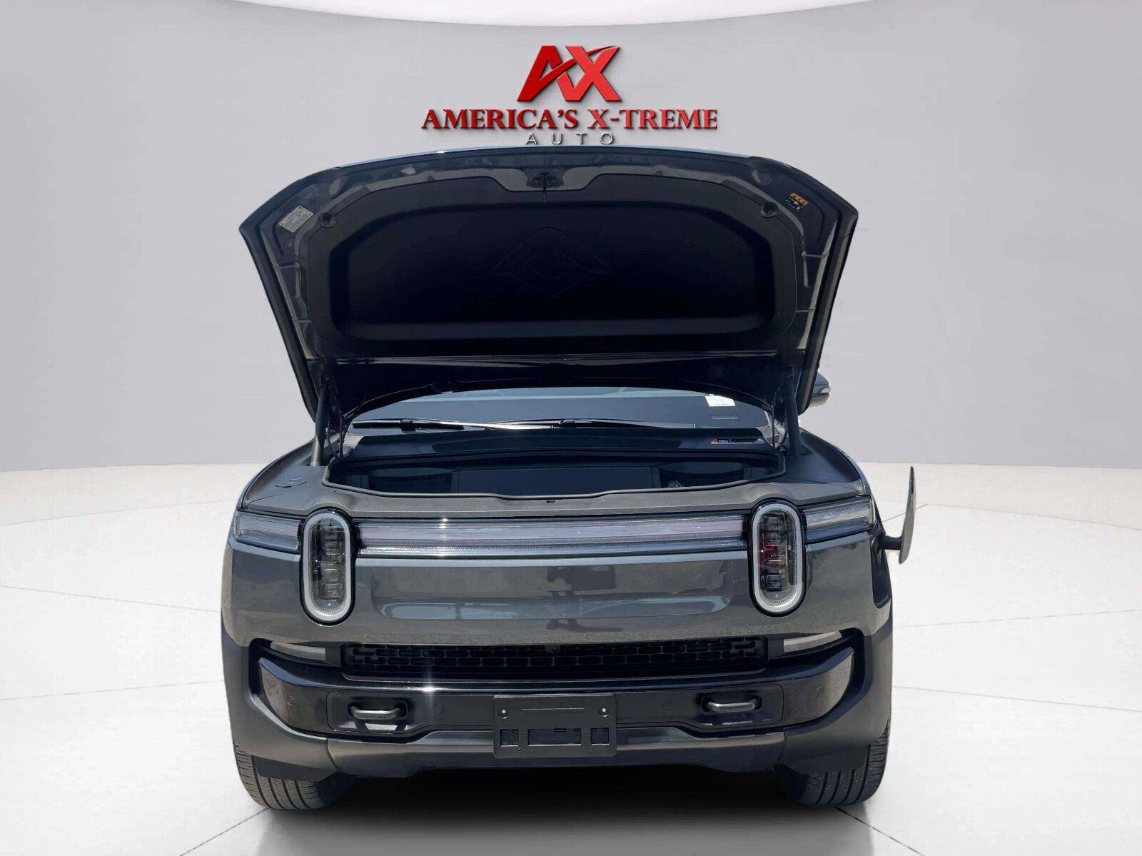 Used 2025 Rivian R1S Adventure AWD/4WD image 72