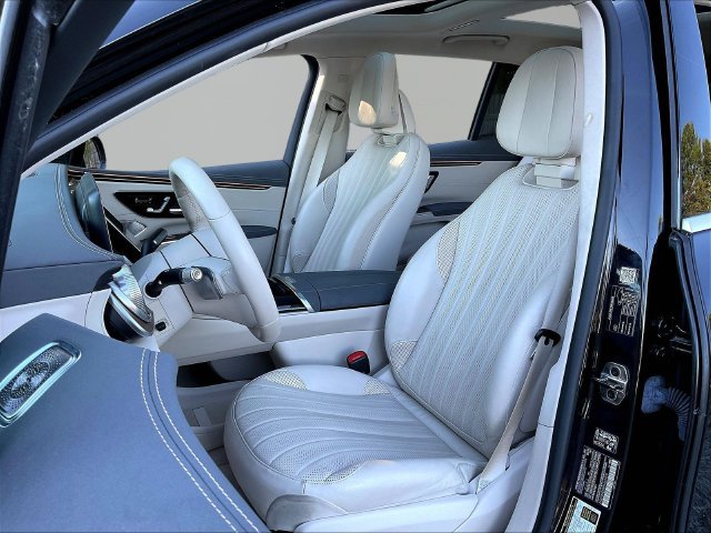 Used 2023 Mercedes-Benz EQS 450+ 4MATIC SUV image 22