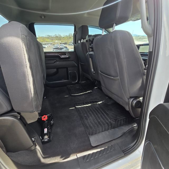 Used 2024 Chevrolet Silverado 2500 LT image 35