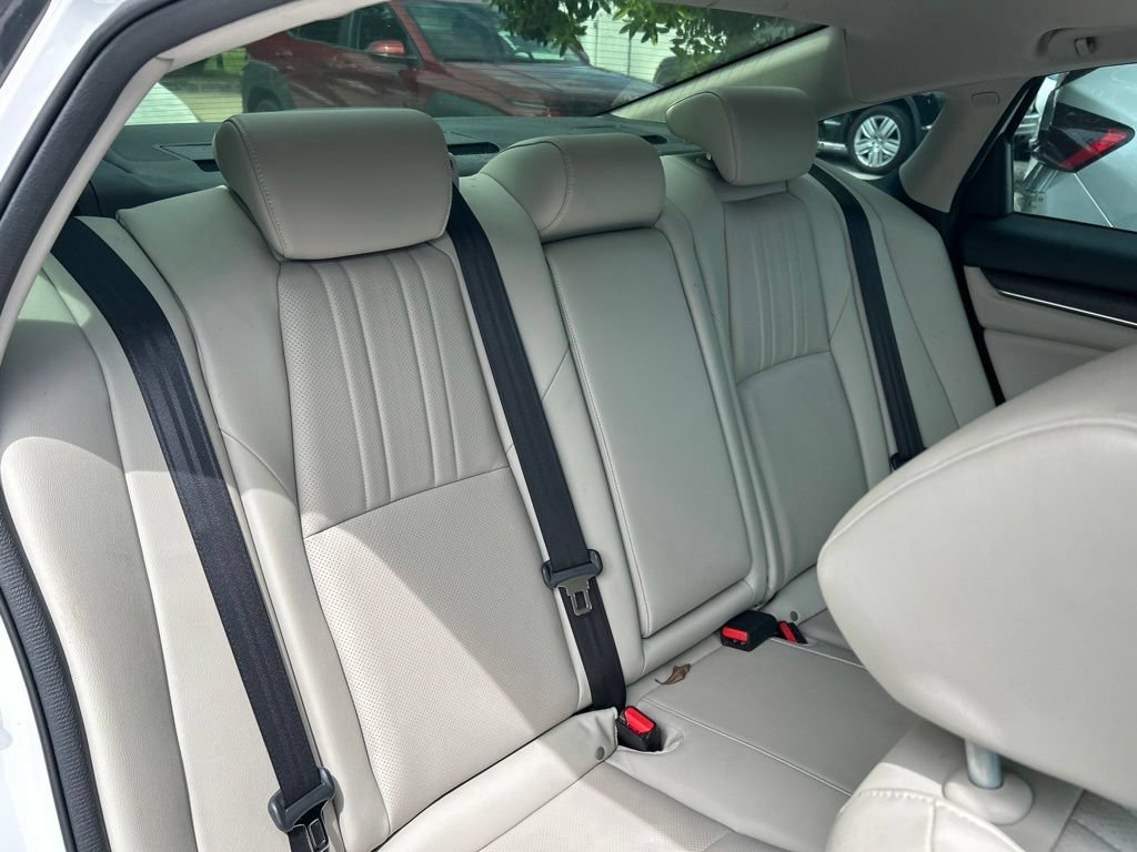 Used 2018 Honda Accord EX-L image 46
