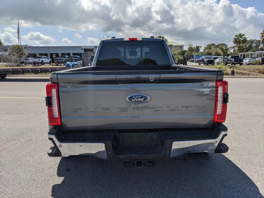 Used 2023 Ford F350 Lariat w/ Lariat Ultimate Package image 6