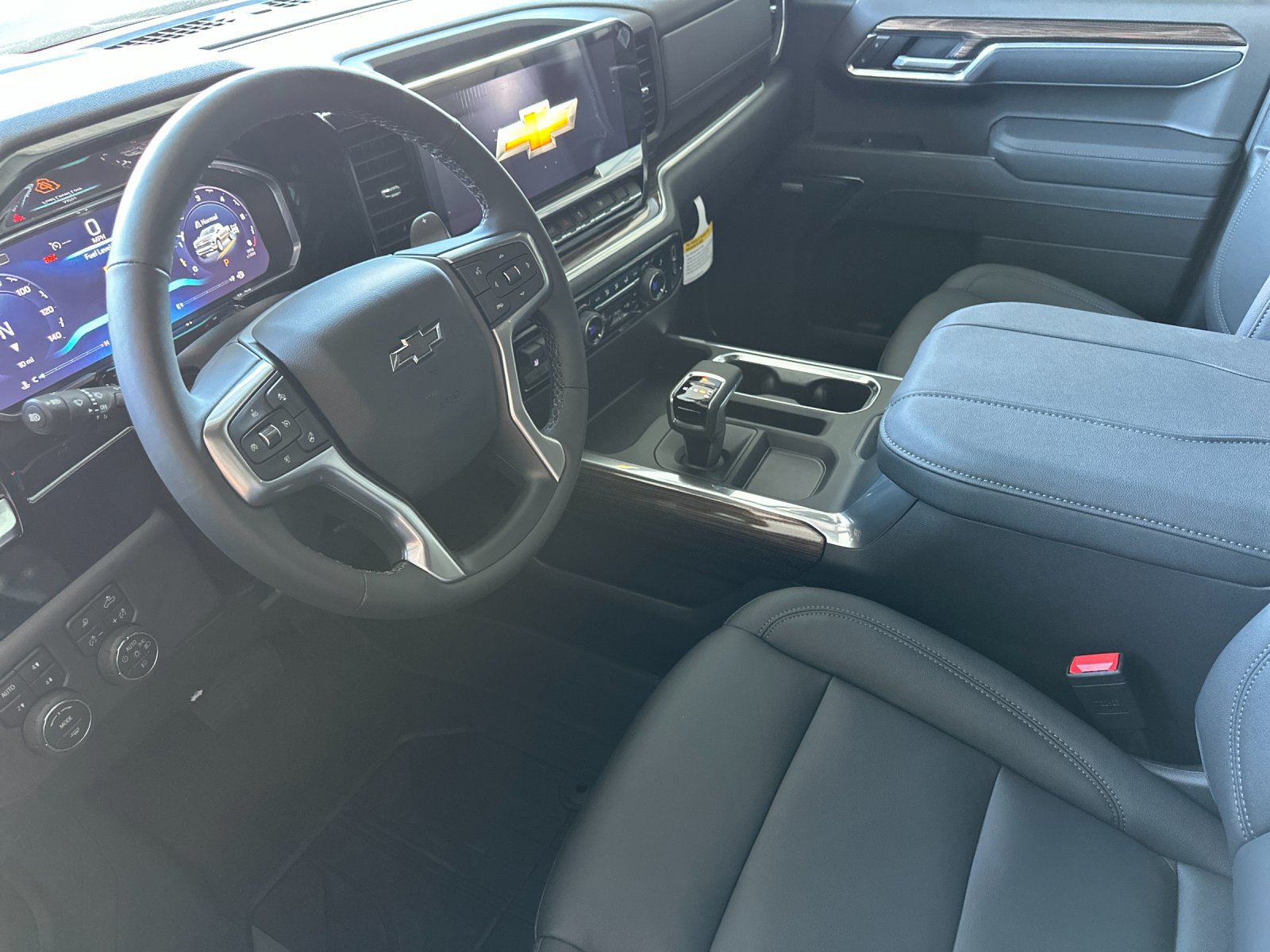 New 2026 Chevrolet Silverado 1500 RST w/ Safety Package AWD/4WD image 10