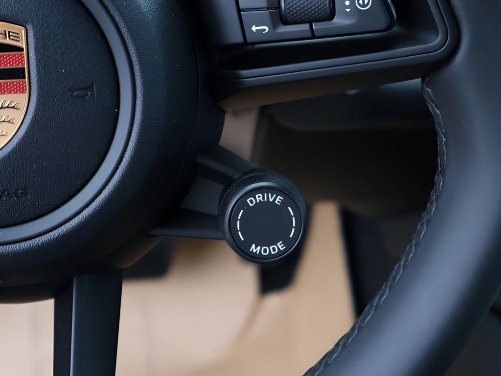 New 2026 Porsche Cayenne AWD/4WD image 31