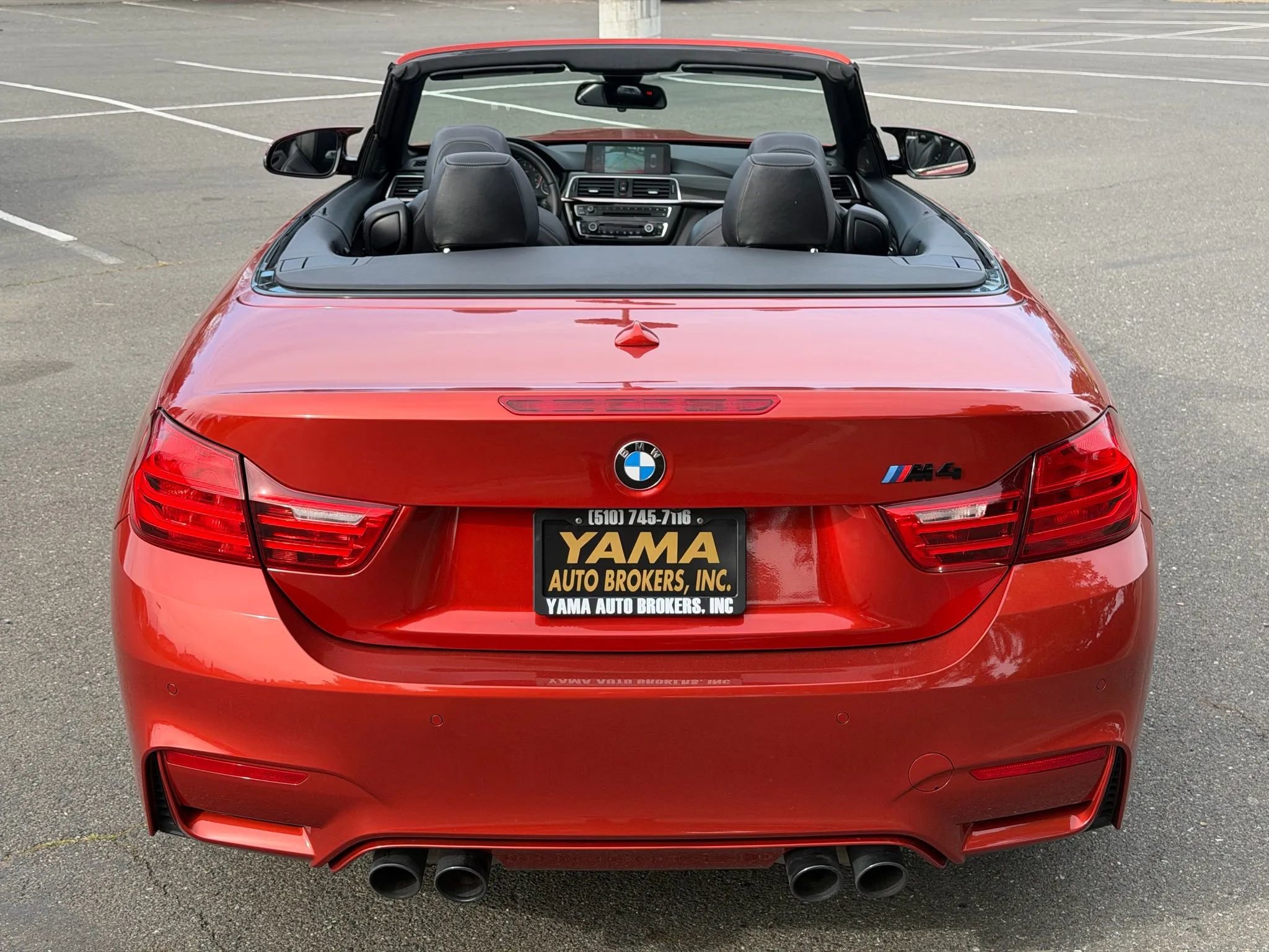 Used 2016 BMW M4 Convertible image 3
