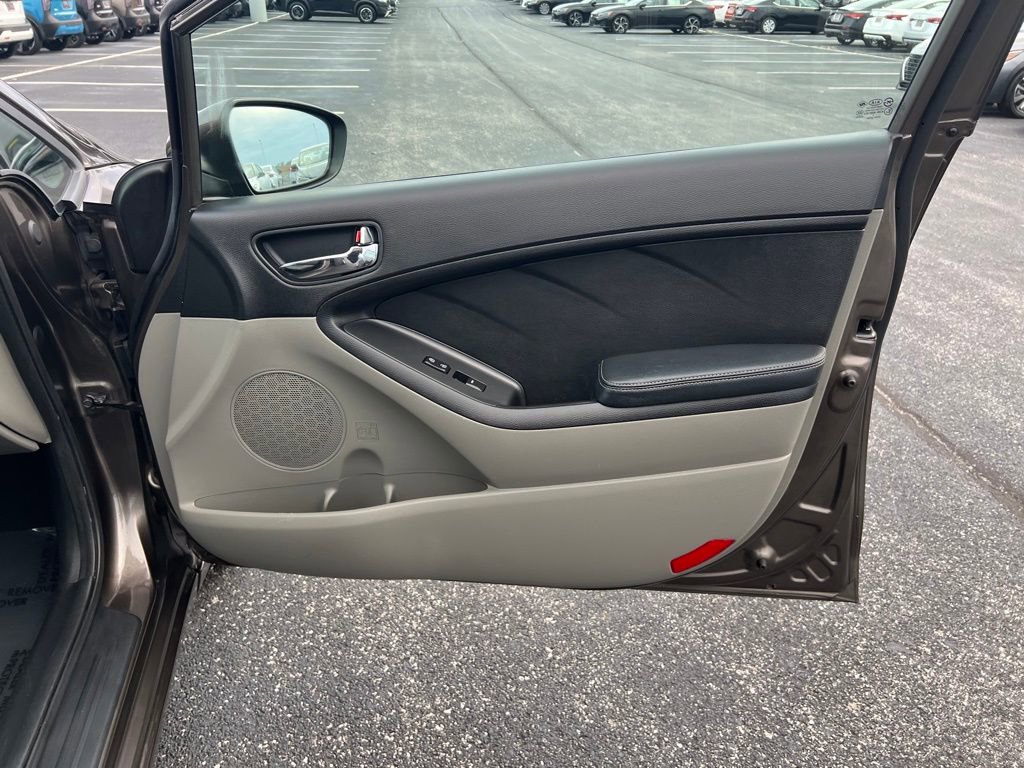 Used 2014 Kia Forte LX image 20