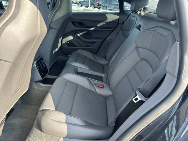 Used 2020 Porsche Taycan 4S image 16