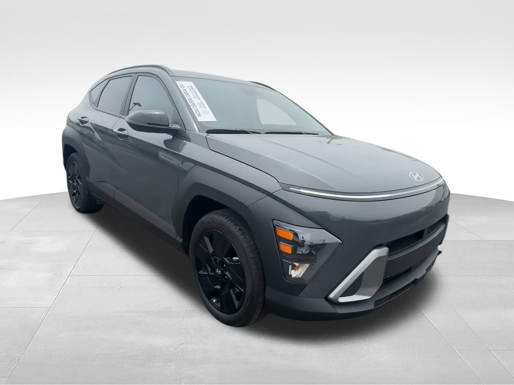 Used 2026 Hyundai Kona SEL Sport FWD image 3