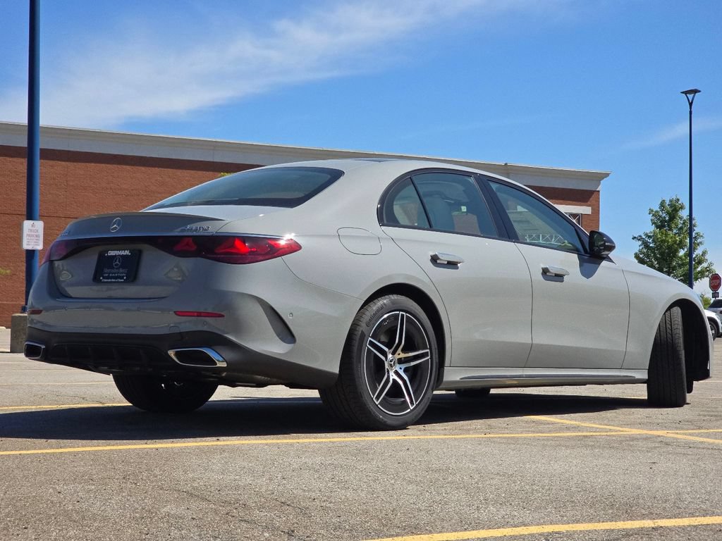 New 2026 Mercedes-Benz E 450 4MATIC Sedan image 17