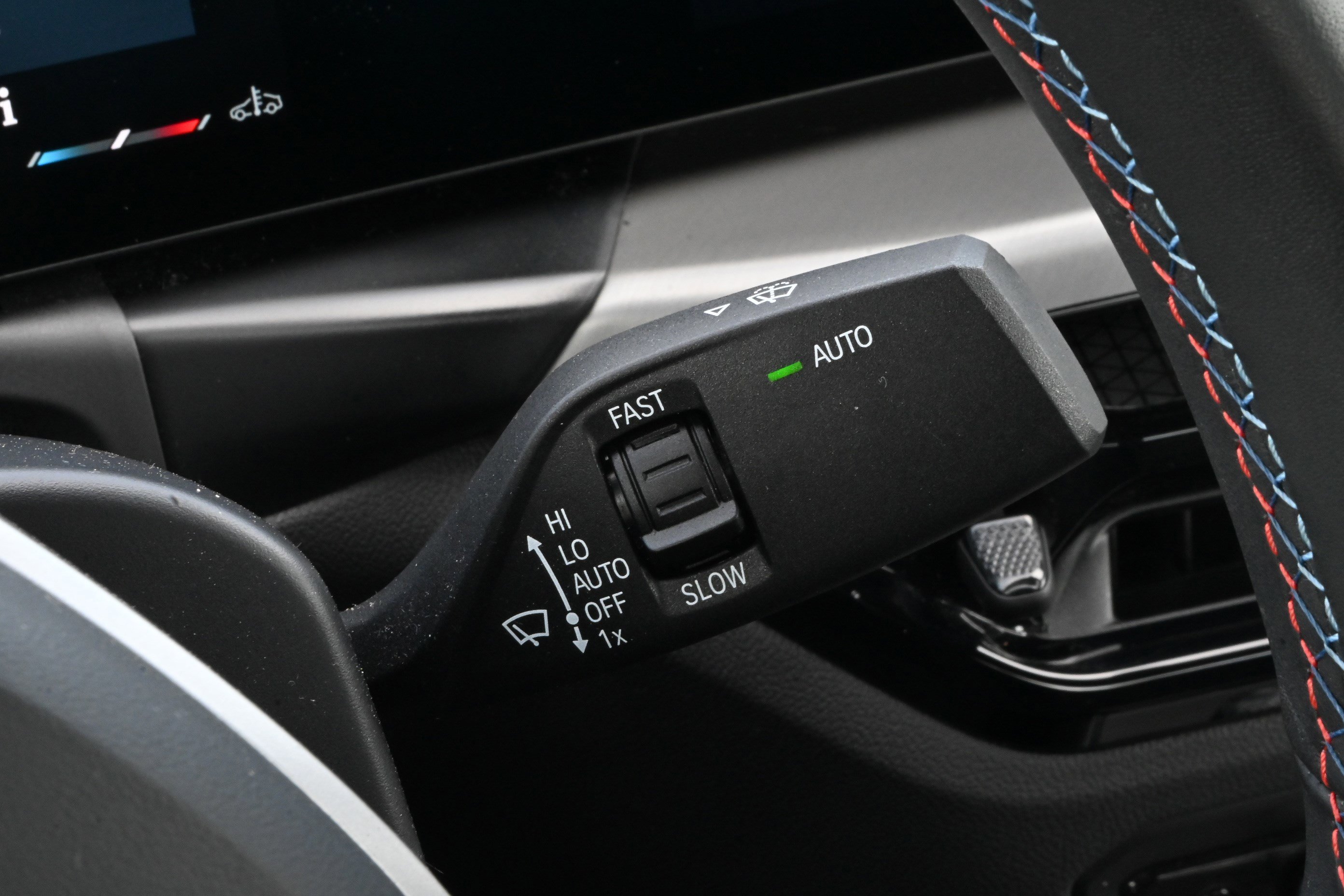 Certified 2025 BMW M240i Coupe image 38