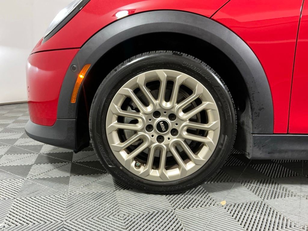 Certified 2025 MINI Cooper S FWD image 22