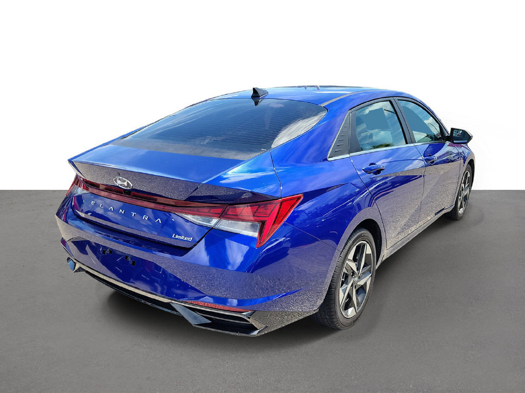Used 2023 Hyundai Elantra Limited FWD image 3