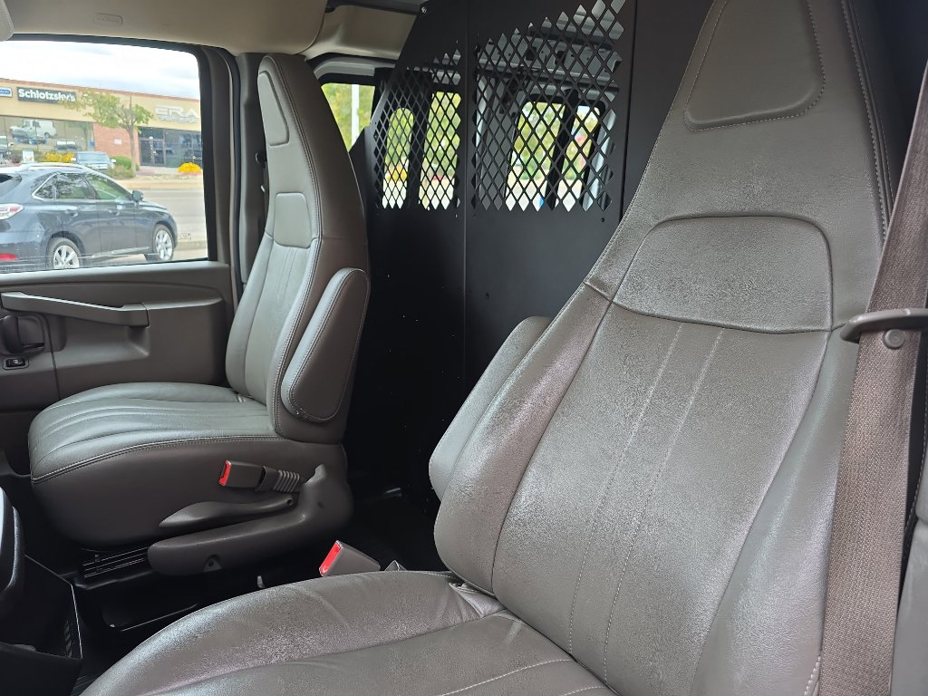 Used 2021 Chevrolet Express 2500 w/ Driver Convenience Package image 22