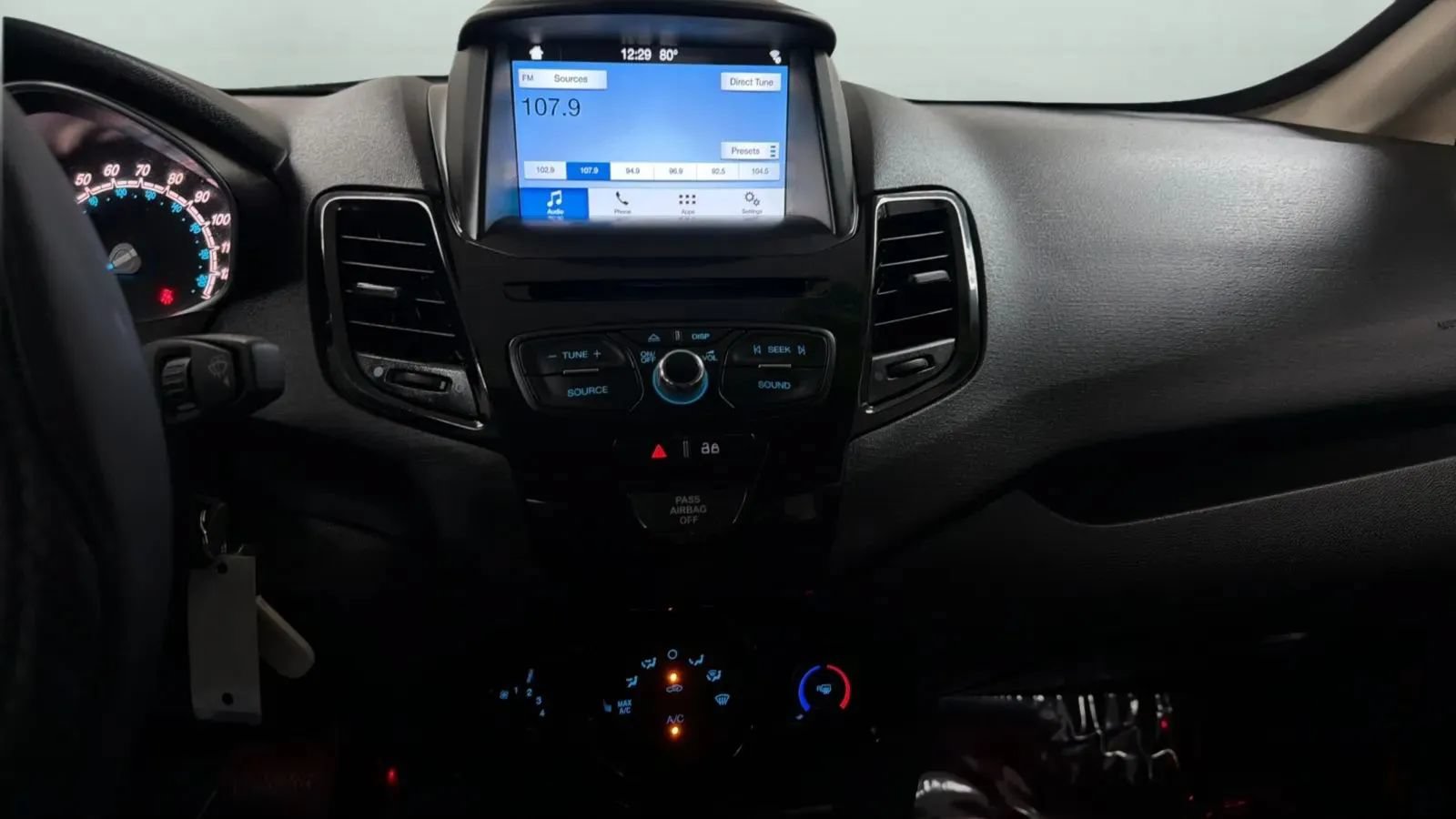 Used 2019 Ford Fiesta SE w/ Equipment Group 201A FWD image 13