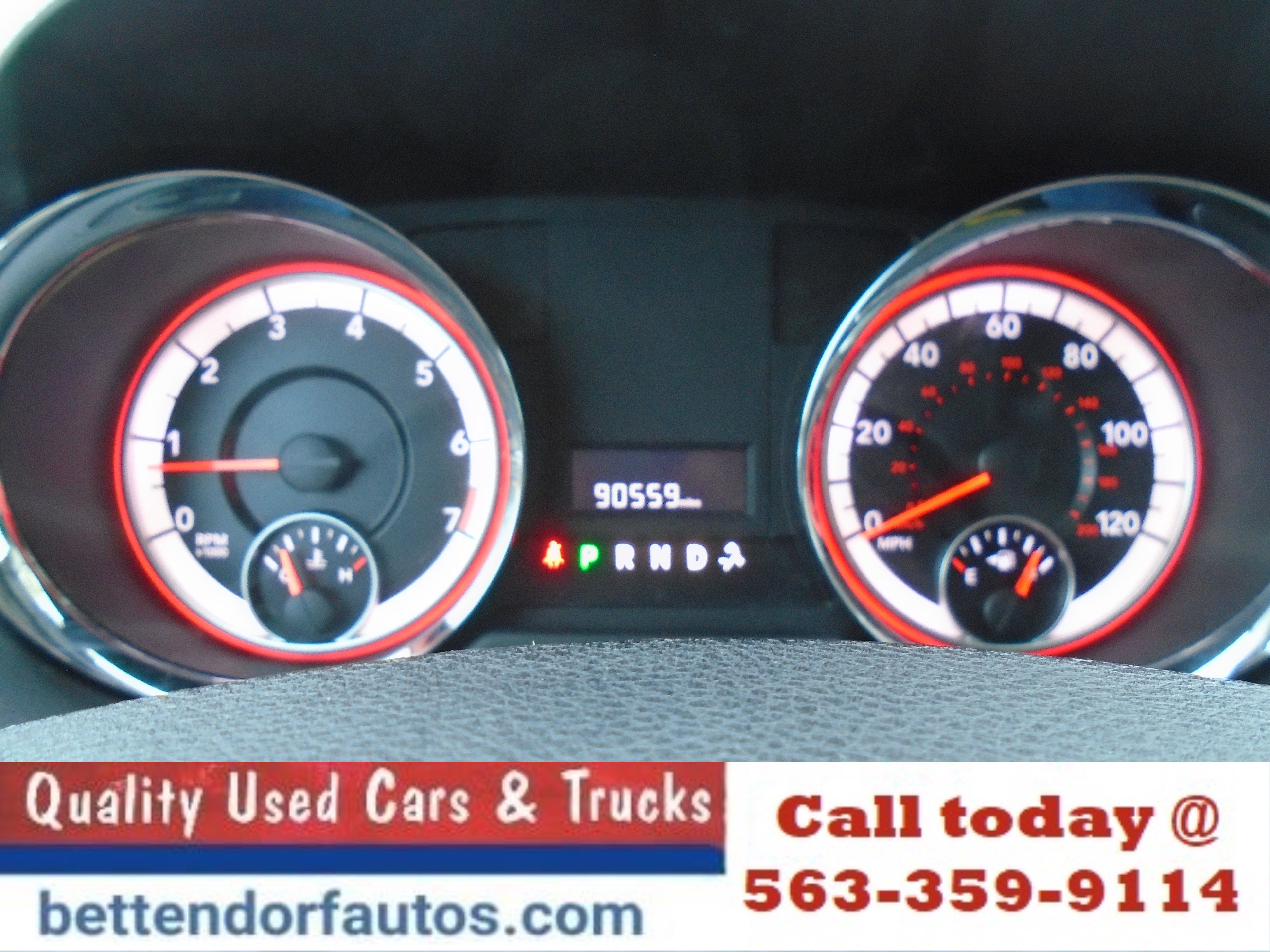 Used 2018 Dodge Grand Caravan SE w/ UConnect Hands-Free Group image 11