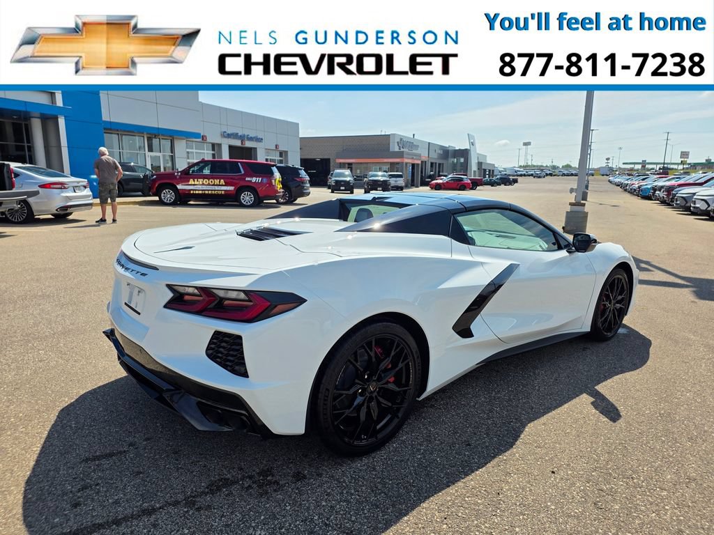 New 2027 Chevrolet Corvette Stingray Convertible RWD image 7
