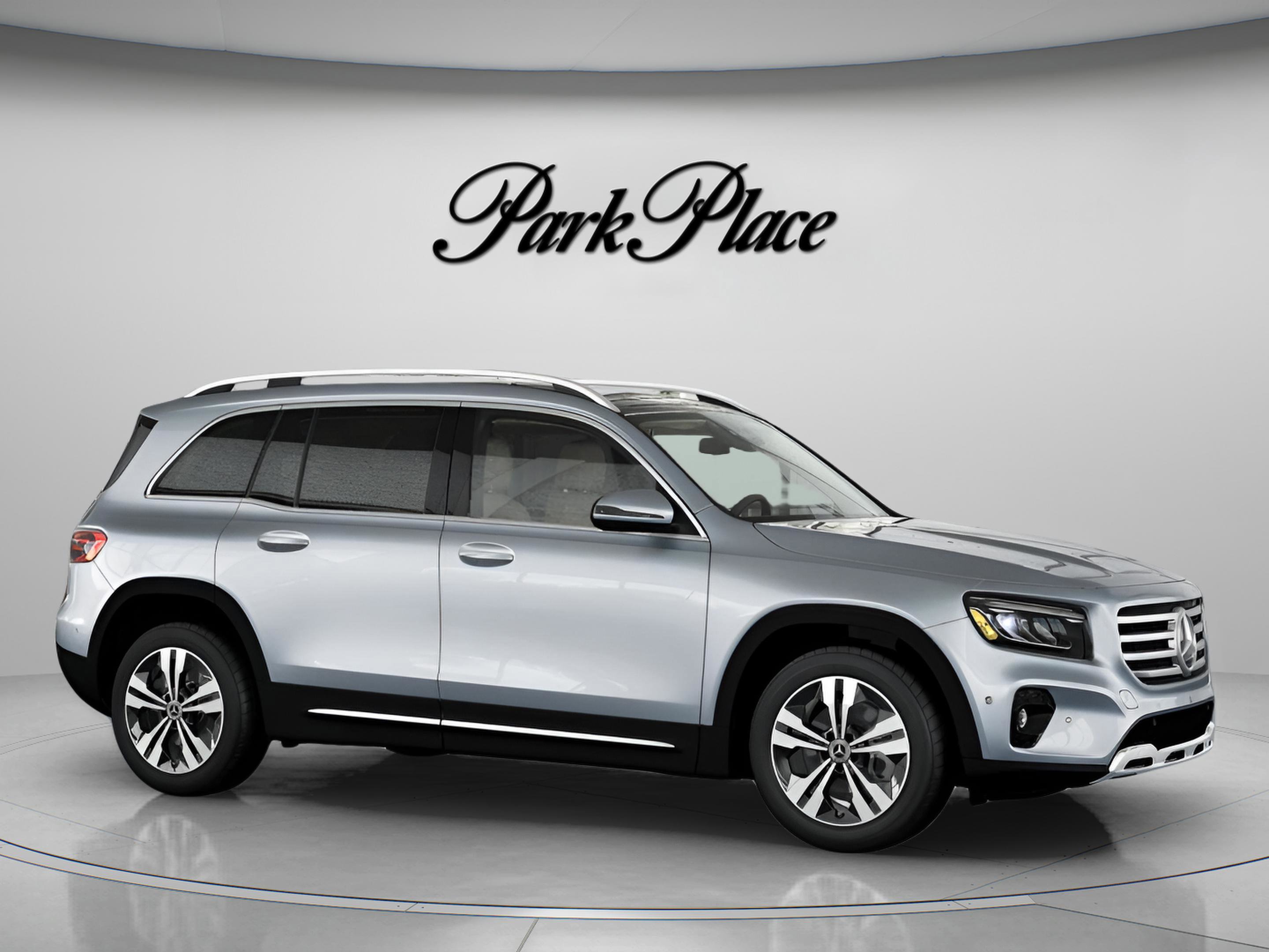 New 2026 Mercedes-Benz GLB 250 image 28