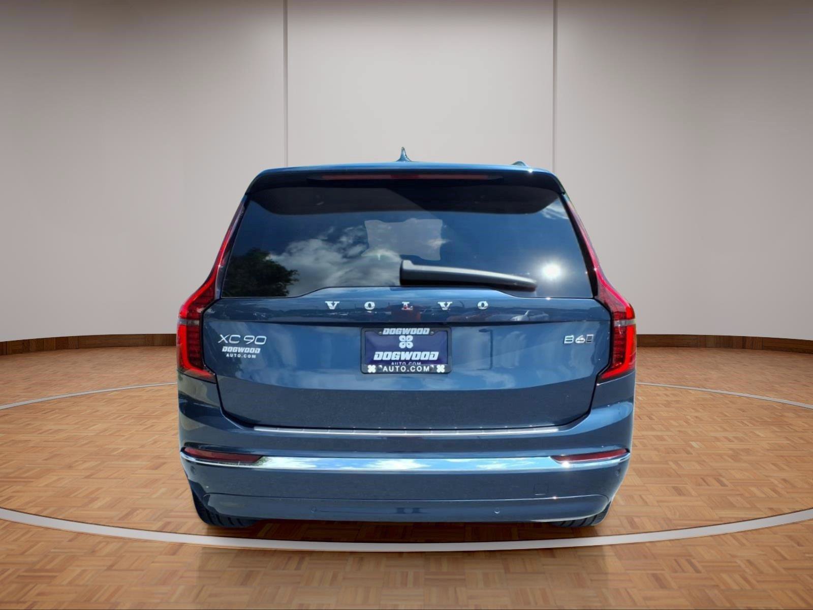 Used 2026 Volvo XC90 B6 Plus w/ Protection Package Premier AWD/4WD image 6