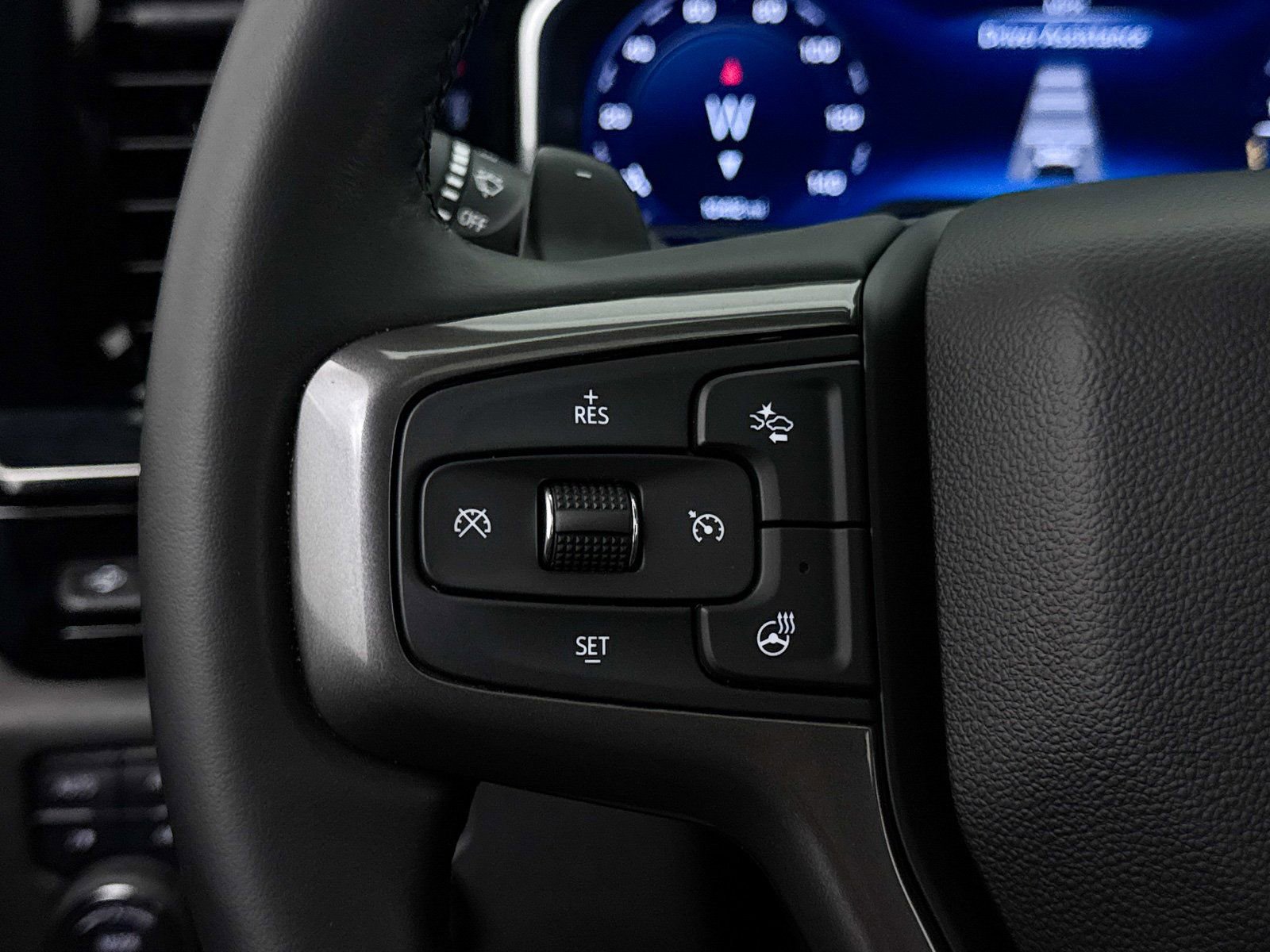 Used 2025 Chevrolet Silverado 1500 ZR2 w/ Technology Package image 50